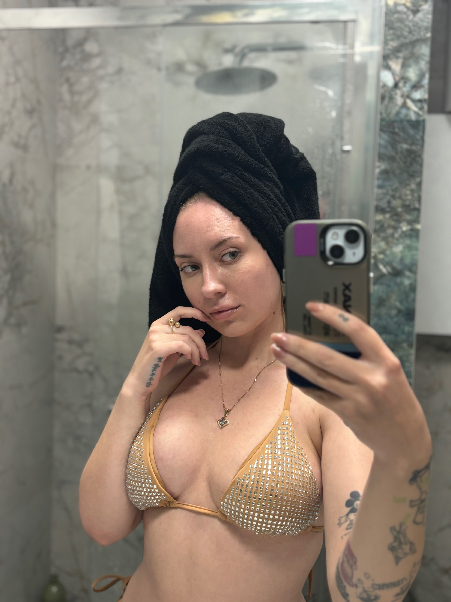 Nude girl KateV in Basra