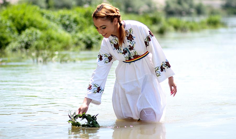 Slavic women in Basra