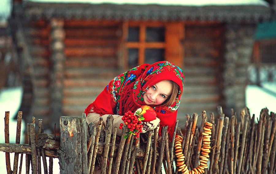 Sexy girl Women in Slavic costumes in Basra